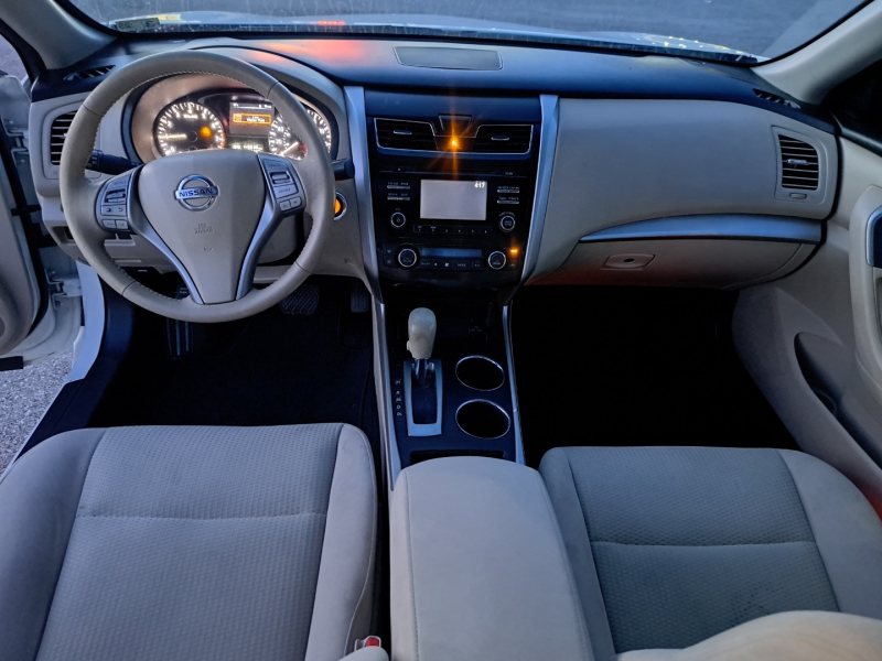Nissan Altima 2015 price $5,999
