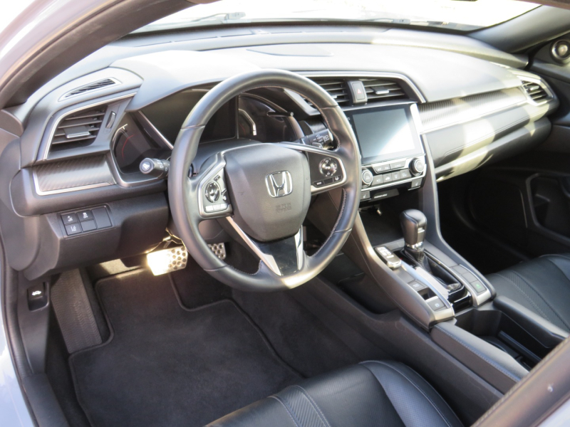 Honda Civic Hatchback 2019 price $18,000