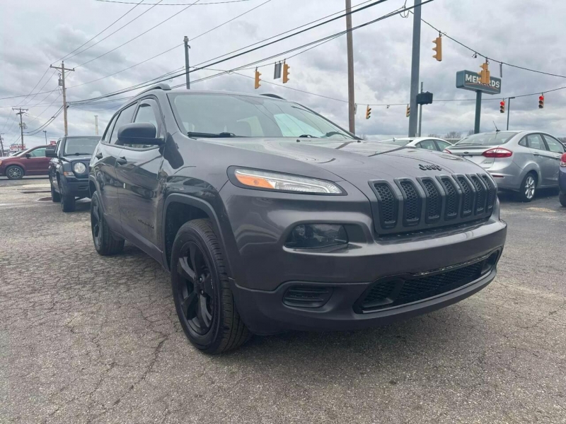 Jeep Cherokee 2017 price $13,995