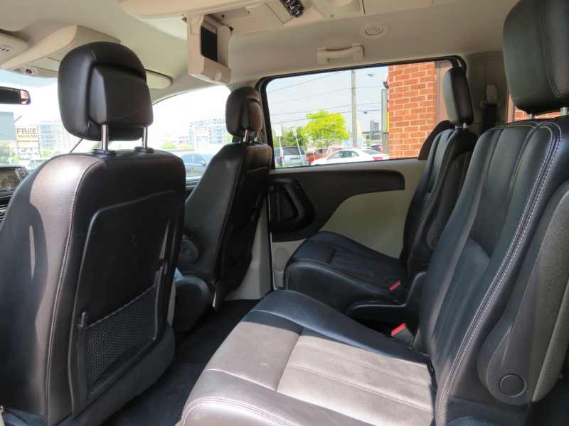 Dodge Grand Caravan 2018 price $14,995