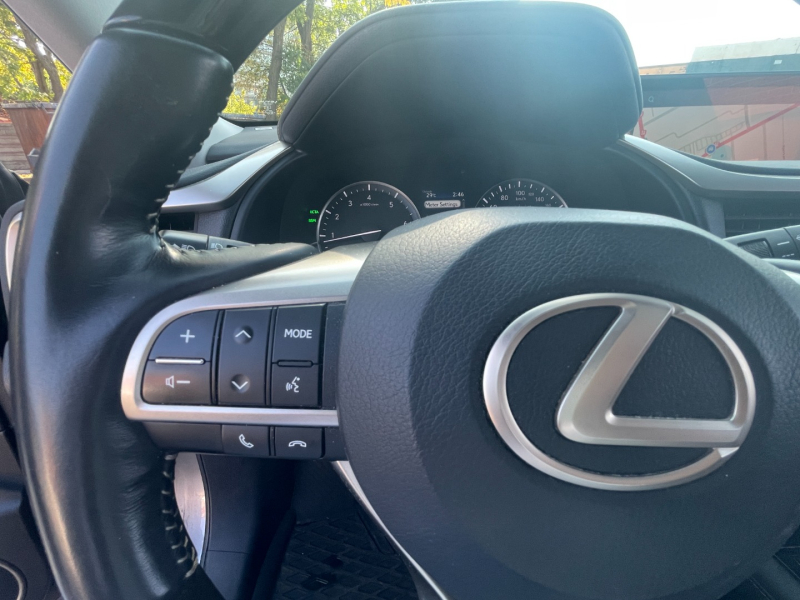 Lexus RX 2019 price $43,995