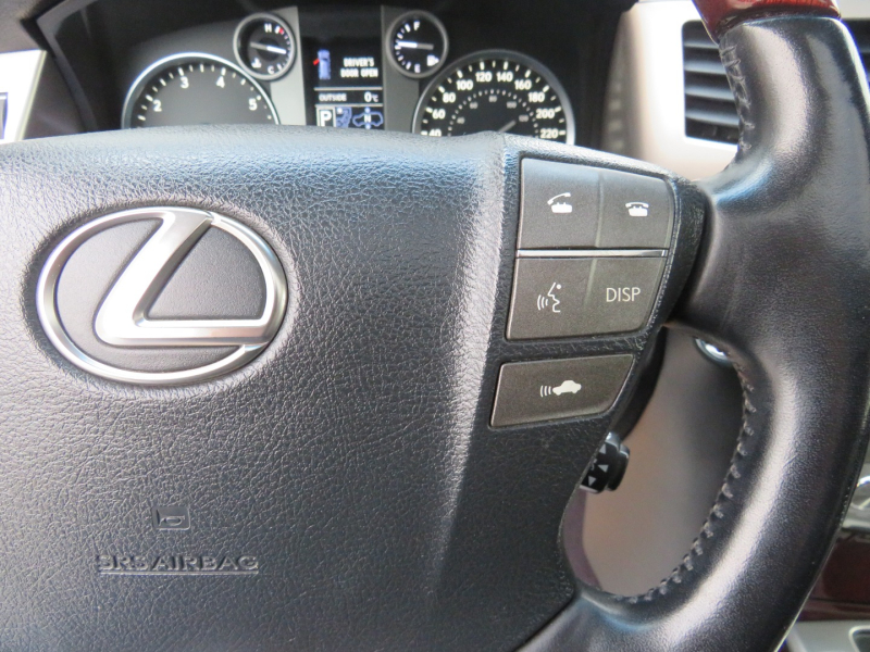 Lexus LX 570 2013 price $34,999