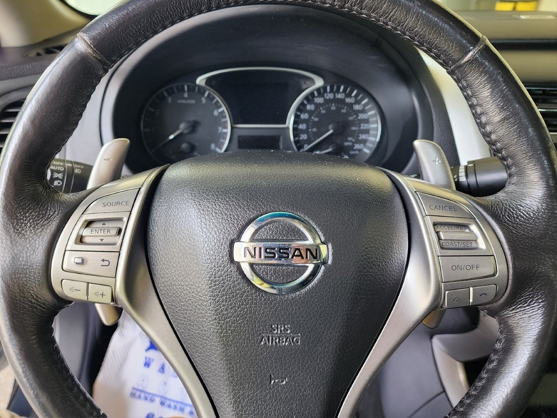 Nissan Altima 2015 price $13,995