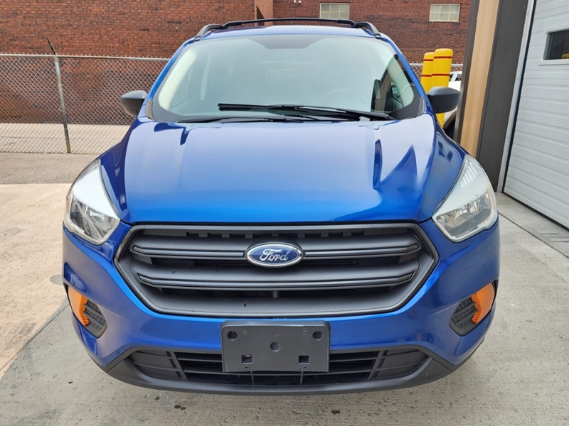 Ford Escape 2017 price $12,995
