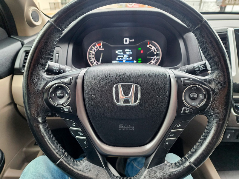 Honda Pilot 2016 price $25,995