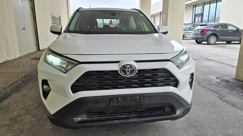 Toyota RAV4 2019 price $26,995