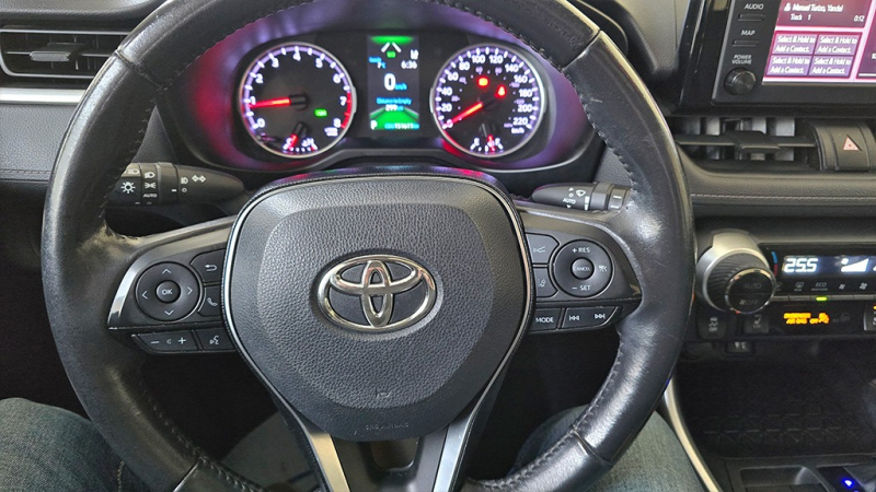 Toyota RAV4 2019 price $26,995