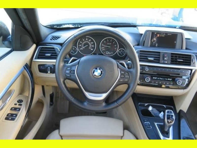 BMW 3-Series 2016 price 585/Mo