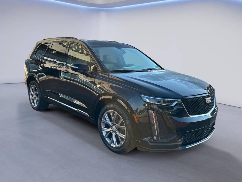 Cadillac XT6 2020 price $32,455