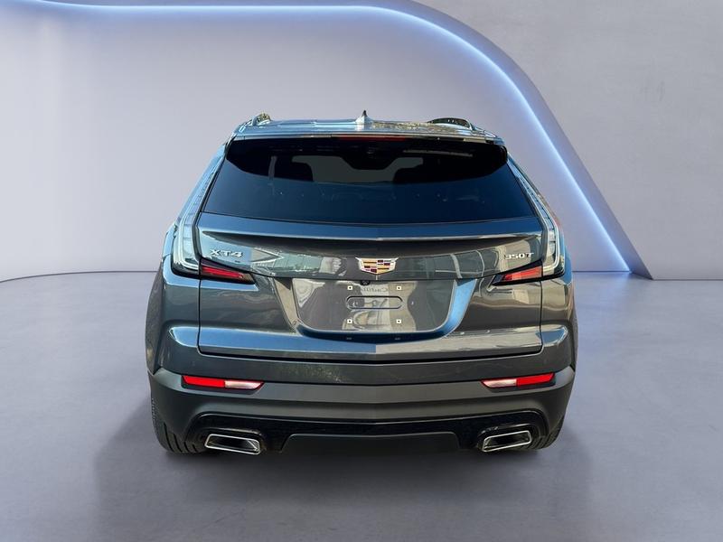 Cadillac XT4 2020 price $27,149