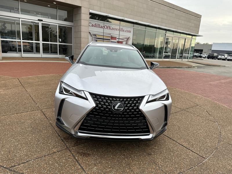 Lexus UX200 2019 price $31,995