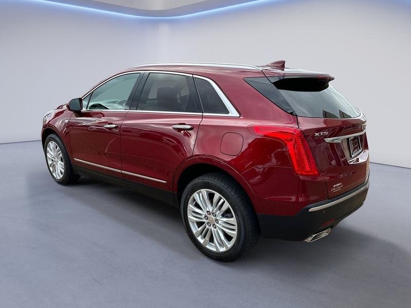 Cadillac XT5 2017 price $24,894