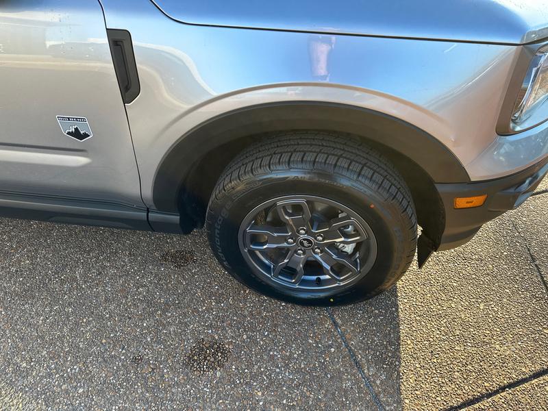 Ford Bronco 2022 price $26,322