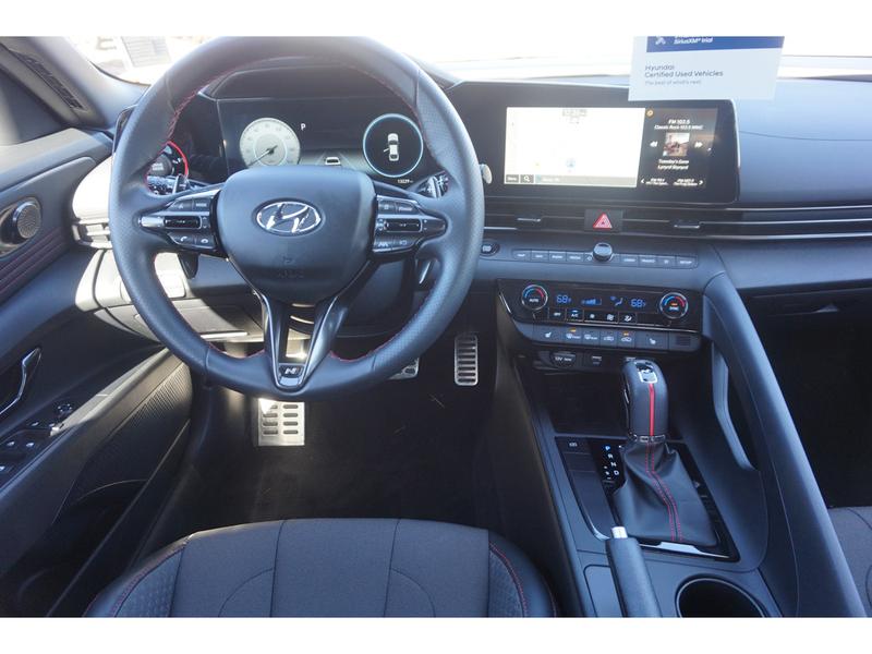 Hyundai Elantra 2023 price $21,570