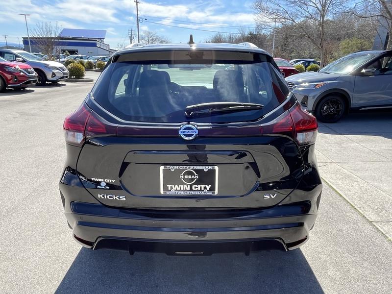 Nissan Kicks 2021 price $18,850