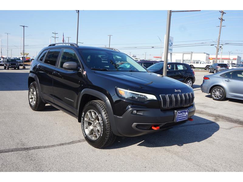 Jeep Cherokee 2020 price $22,987