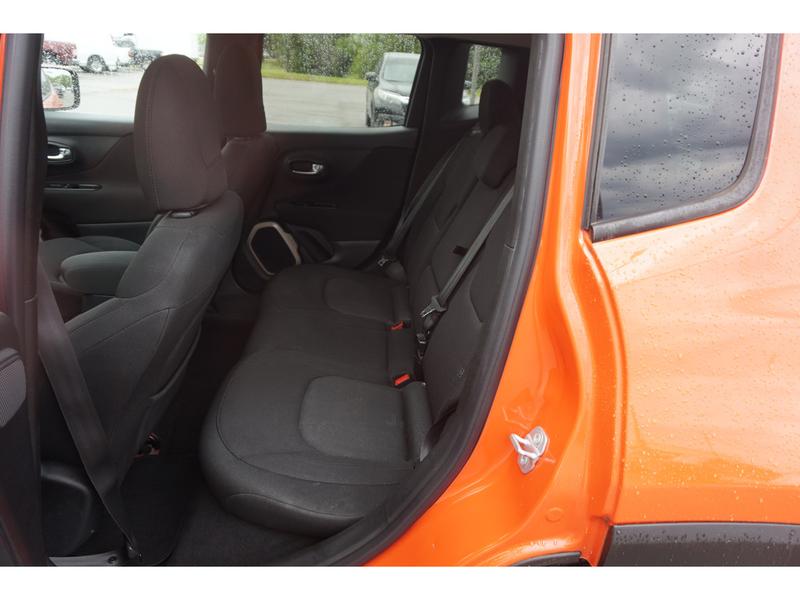 Jeep Renegade 2015 price $11,525