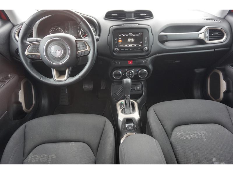 Jeep Renegade 2015 price $11,525