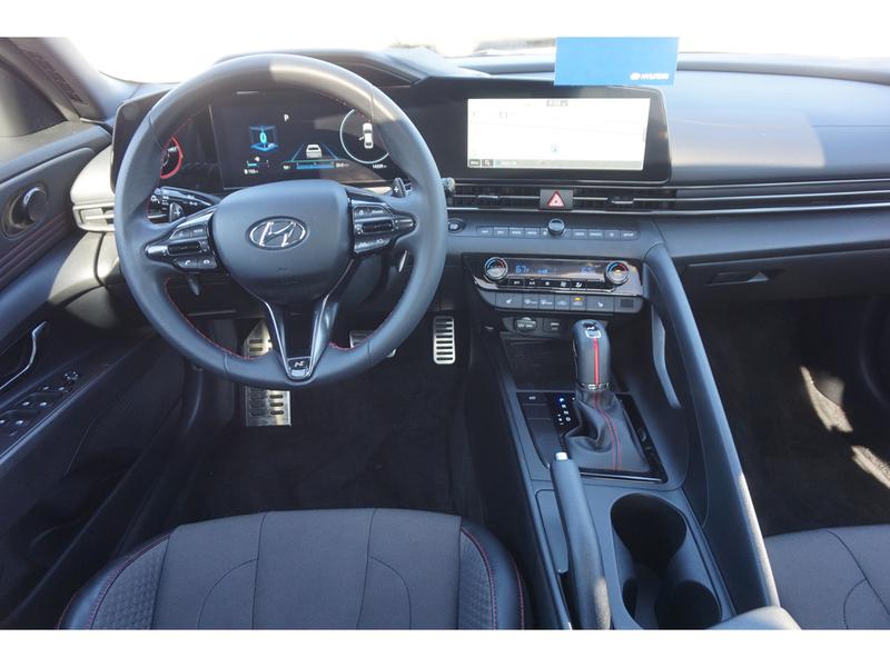 Hyundai Elantra 2023 price $22,208