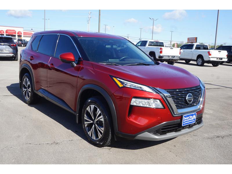 Nissan Rogue 2021 price $24,548