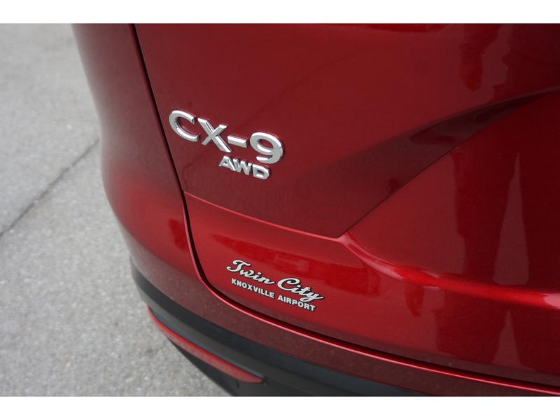 Mazda CX-9 2023 price $34,995