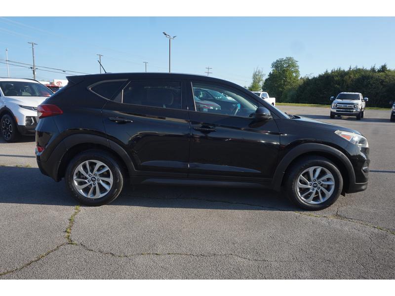 Hyundai Tucson 2016 price $14,987