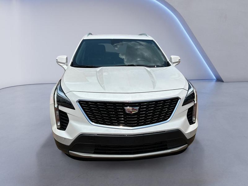 Cadillac XT4 2021 price $33,967