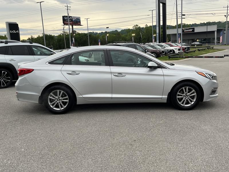 Hyundai Sonata 2015 price $9,475