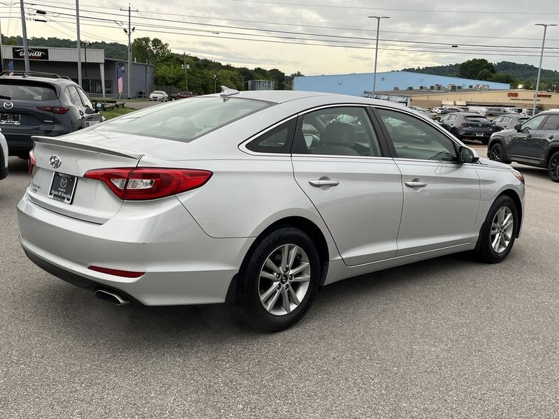 Hyundai Sonata 2015 price $9,475