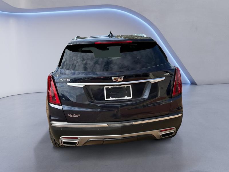 Cadillac XT5 2021 price $36,828
