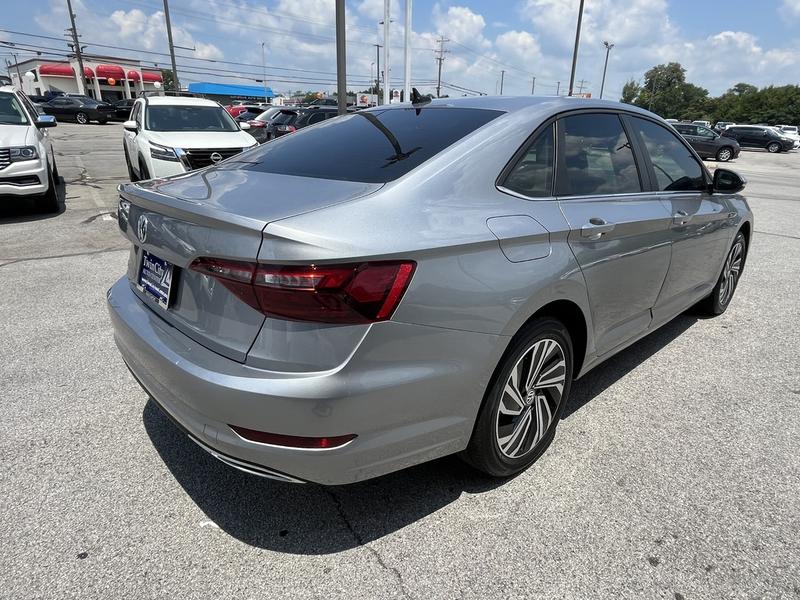 Volkswagen Jetta 2021 price $24,025