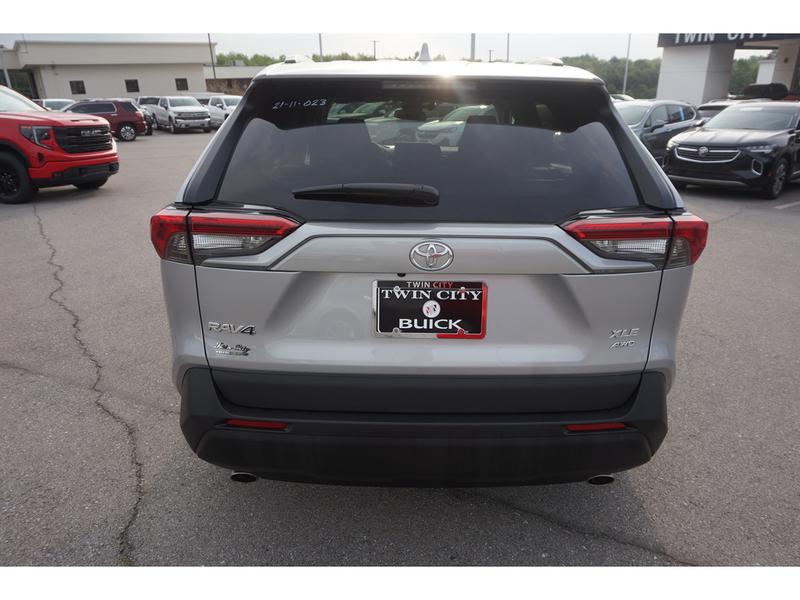 Toyota RAV4 2021 price $31,995