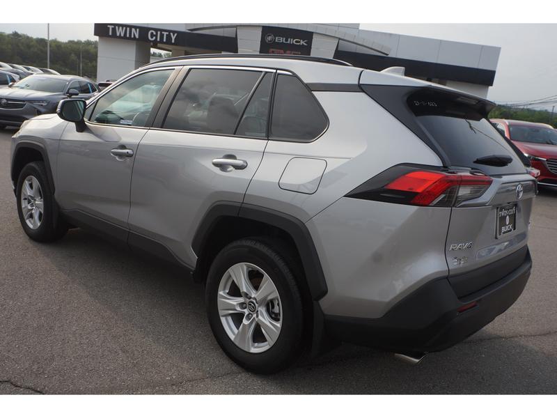 Toyota RAV4 2021 price $31,995