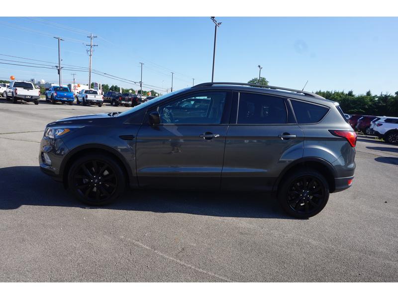 Ford Escape 2019 price $16,985