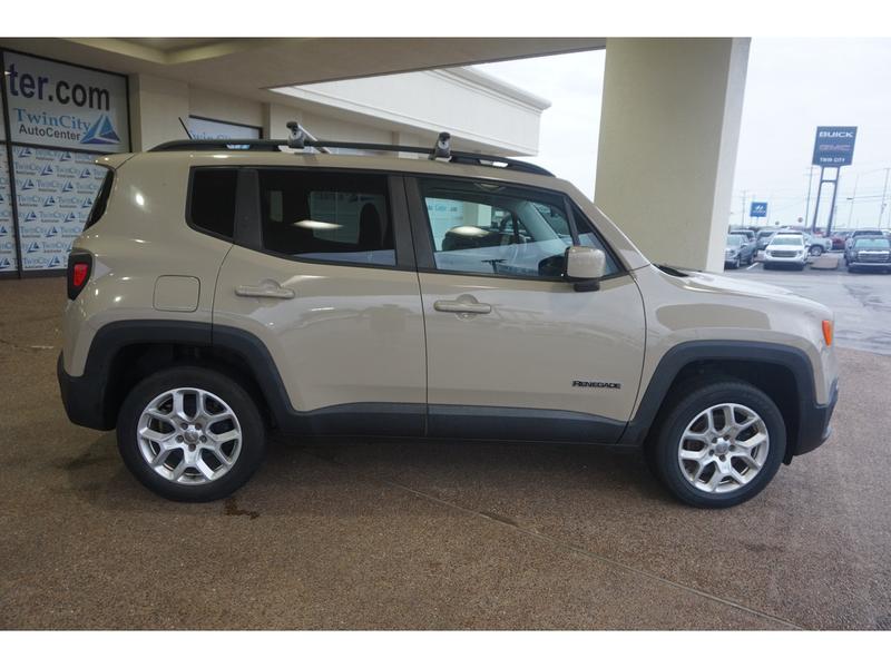 Jeep Renegade 2015 price $15,987