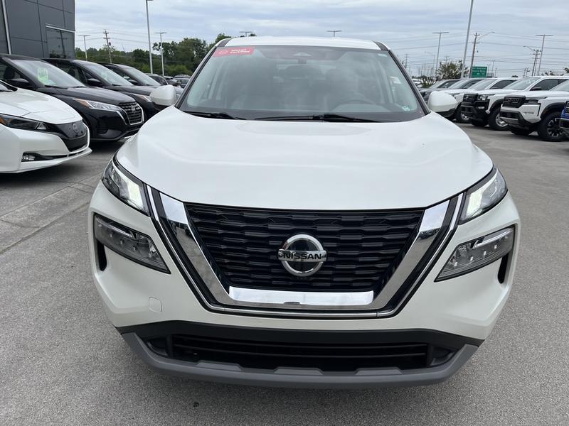 Nissan Rogue 2021 price $24,980