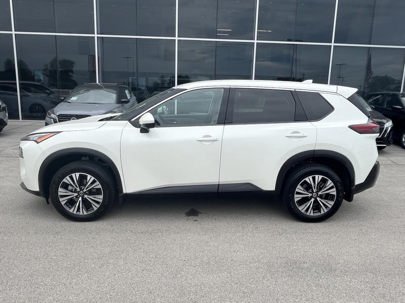 Nissan Rogue 2021 price $24,980