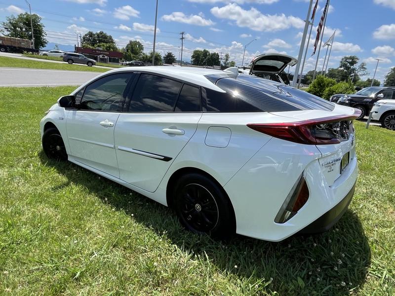 Toyota Prius 2020 price $25,980