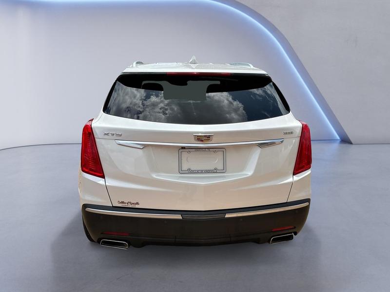 Cadillac XT5 2018 price $18,446