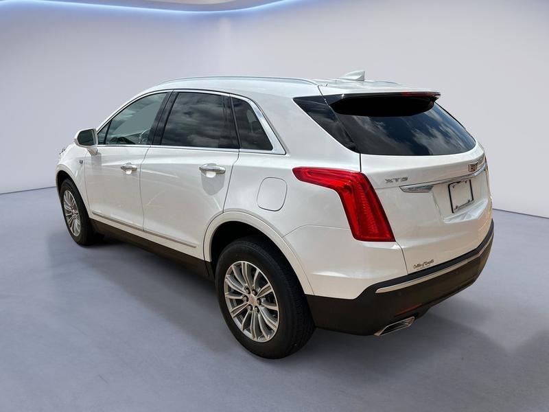 Cadillac XT5 2018 price $18,446