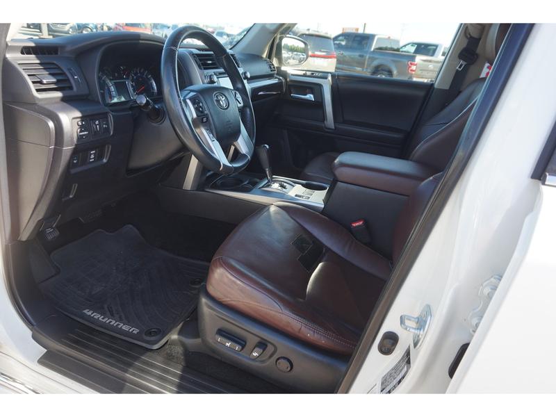 Toyota 4Runner 2016 price $23,300