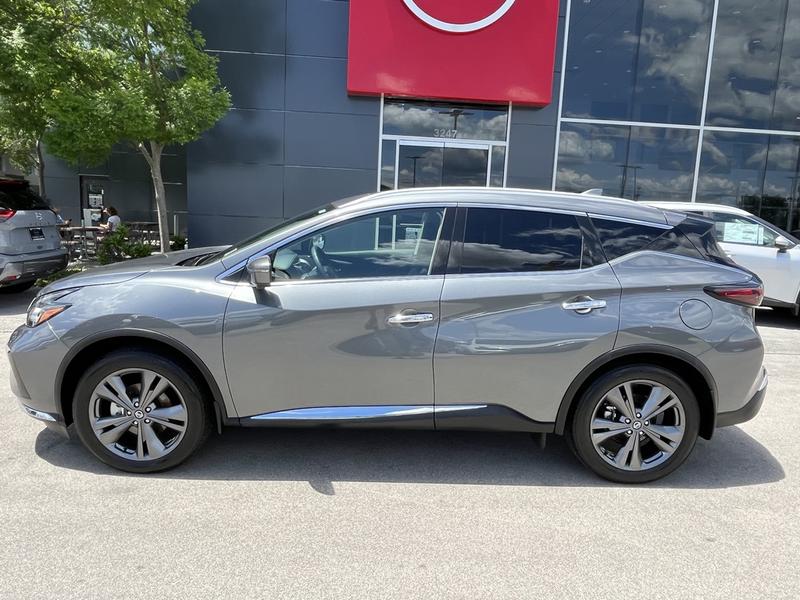 Nissan Murano 2020 price $33,980