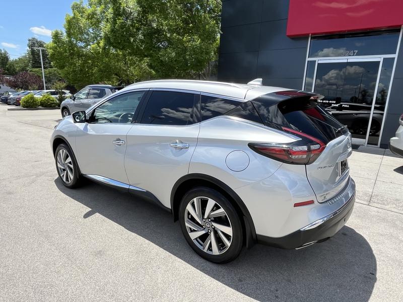 Nissan Murano 2019 price Call for Pricing.