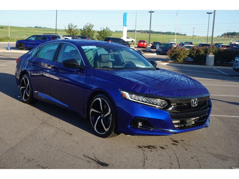 Honda Accord 2022 price $28,923