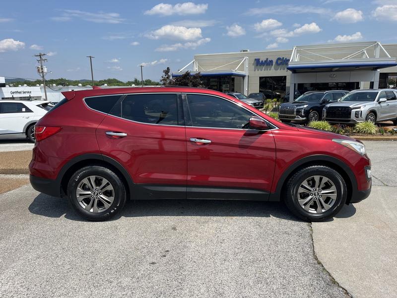 Hyundai Santa Fe 2013 price $13,998