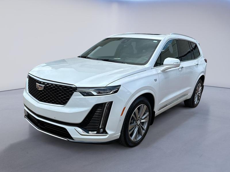 Cadillac XT6 2021 price $42,524