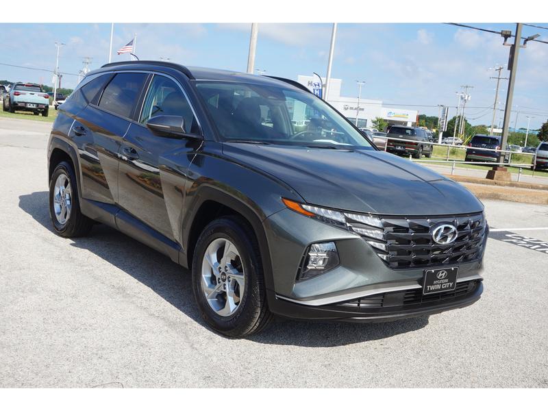 Hyundai Tucson 2022 price $23,821