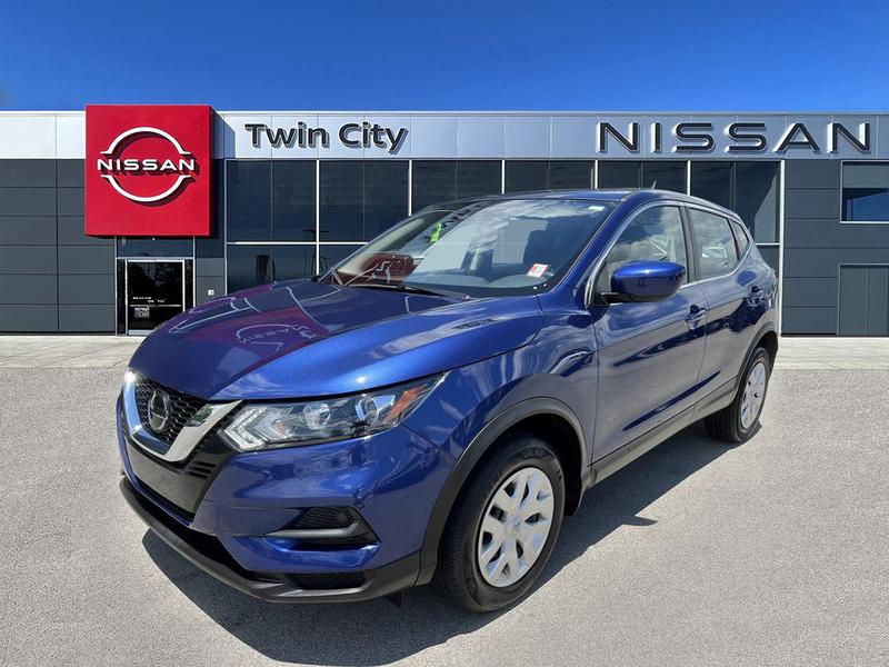 Nissan Rogue Sport 2020 price $21,980