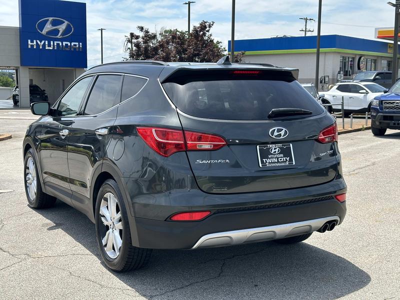 Hyundai Santa Fe 2013 price $7,500