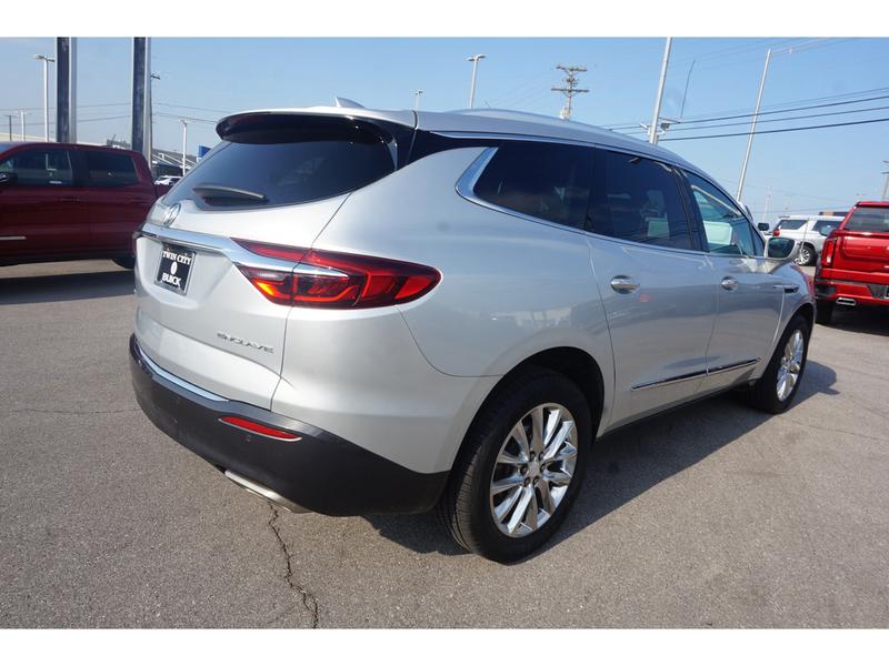 Buick Enclave 2018 price $22,995